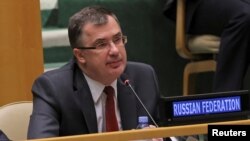 Представителят на Русия Генадий Кузмин в Международния съд на ООН в Хага