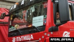 Тежкотоварна техника по бул. "Цар Освободител" в София, 11 октомври 2021