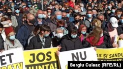 Moldovan leftists protest in Chisinau on October 10 against the detention of the country's prosecutor-general last week.