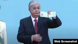 Маросими савгандёдкунии президенти Қазоқистон - Қосимҷомарт Тоқаев. Остона, 26 ноябр
