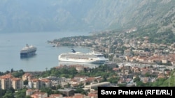 Kruzeri, Boka Kotorska
