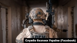 Жінці повідомили про підозру, їй загрожує до 12 років тюрми