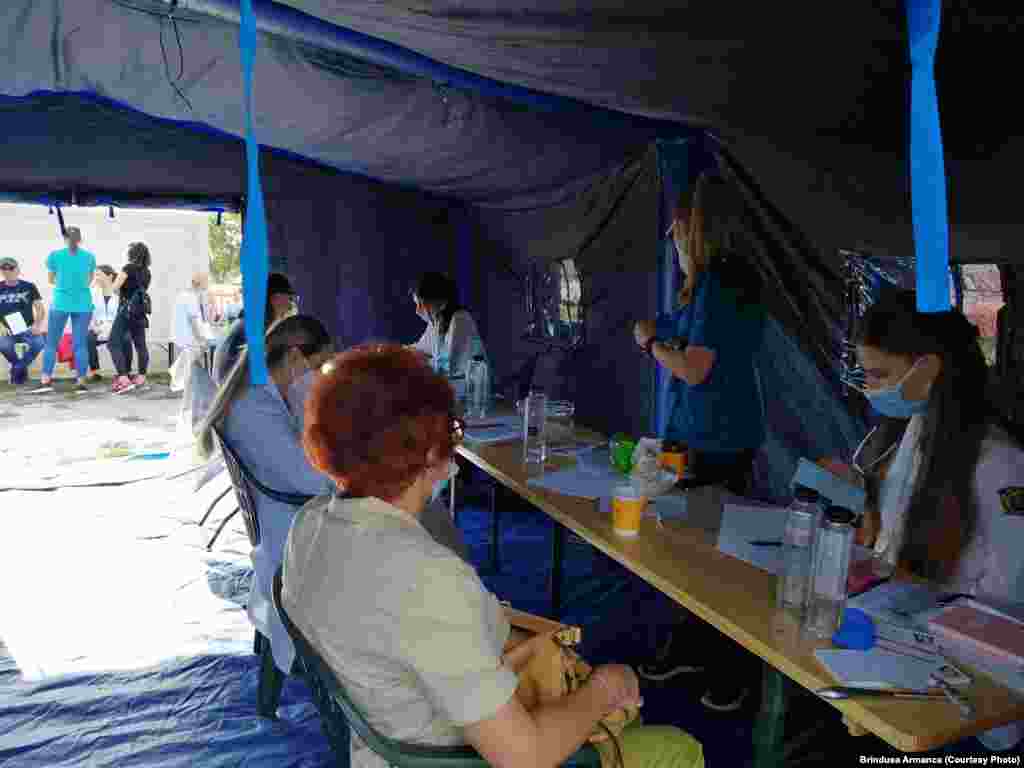 Se fac analize medicale în Caravana „Împreună pentru viață”