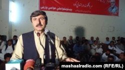 د پښتونخوا ملي عوامي ګوند سېنېټر عثمان کاکړ