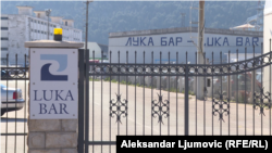 Ulaz u Luku Bar, jun 2019.