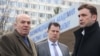  Ministri spoljnih poslova Bugarske i Severne Makedonije Nikolaj Milkov (levo) i Bujar Osmani (desno) nakon posete Hristijana Pendikova, koji je povređen u Ohridu, Sofija 22. januar 2023.