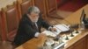 Вежди Рашидов открива първото заседание на парламента като най-възрастен депутат. Три дни по-късно той беше избран за председател на Народното събрание