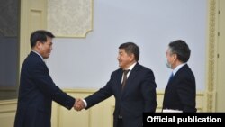 Спеціальний представник уряду Китаю з питань Євразії Лі Хуей (л), архівне фото