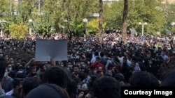 Students from the Tehran Polytechnic university protest in the streets of the capital on September 19 against the death of 22-year-old Mahsa Amini.