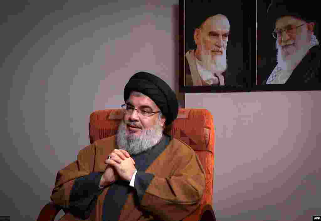عکسی که وب‌سایت رهبر جمهوری اسلامی از مصاحبه با حسن نصرالله در سال ۱۳۹۸ منتشر کرد