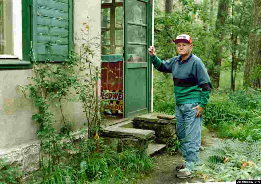 Дом Грабала в Керско. Снимок 1994 года. 
