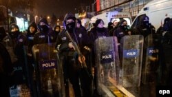 "Рейна" клубундагы теракттан кийин текшерүүлөр күчөдү