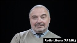 Микола Петров