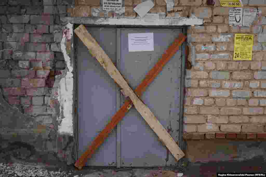 Дом по Гоголя 45а, где в пятницу обрушилась часть несущей стены. 