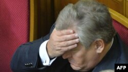 Еврошаркеттин чабарманы Александр Квасьневскийдин Жогорку Раданын чечиминен кийинки реакциясы. Украина, 21-ноября, 2013-жыл