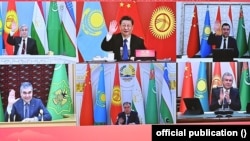 Кытайдын төрагасы Си Цзинпин Казакстан, Кыргызстан, Тажикстан, Түркмөнстан жана Өзбекстандын лидерлери менен дипломатиялык мамилелердин 30 жылдыгына карата виртуалдык саммитте. Январь, 2022-жыл. 