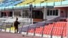 Дөлөн Өмүрзаков атындагы стадионду оңдоо иштерине өкмөт 8 млн. сом бөлгөн.