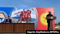 Садыр Жапаров Баткенде эл менен жолугууда. 