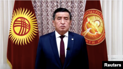 Сооронбай Жээнбековдун 6-октябрдагы видеокайрылуусунан алынган сүрөт.
