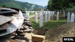 Memorijalni centar Potočari, 10. jula 2010, Foto: Sadik Salimović