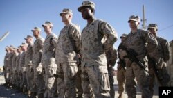 Američki marinci u vojnom kampu Shorab u provinciji Helmand, Avganistan