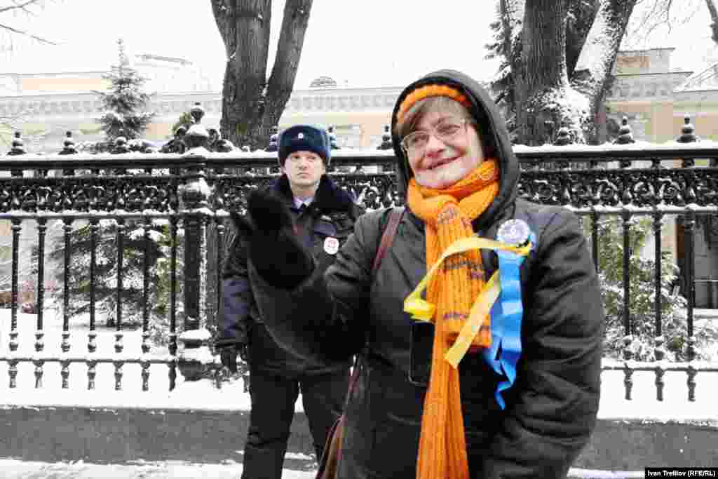 Московская акция поддержки "Евромайдана". Посольство Украины