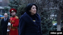 Тбилиси, считает президент Грузии, должен воспользоваться моментом, чтобы «толкнуть дверь в ЕС»