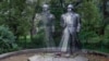 Тоді і зараз: радянські пам’ятники зникають згідно з польським законом про декомунізацію