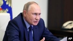 Орусиянын президенти Владимир Путин.