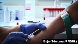Test pentru depistarea anticorpilor dezvoltați după infectarea cu coronavirus