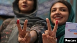  با شروع رای گیری در داخل و خارج ایران، رسانه های بین المللی به پوشش  این رویداد مهم سیاسی در ایران پرداختند.
