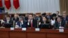 Парламент все чаще критикует правительство