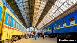 Кабінет міністрів 10 вересня схвалив створення антикризового штабу, задачею якого є відновлення сталого функціонування «Укрзалізниці»