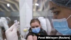 Алматыдагы эмдөө борбору, 2-апрель 2021-жыл.