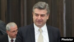 Карен Карапетян 