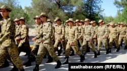 In the capital, Ashgabat, some Turkmen reservists are reportedly being summoned to military recruiting posts and being told to stay on alert for possible quick deployment. (file photo)