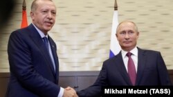 Президент Турции Реджеп Тайип Эрдоган (слева) и президент России Владимир Путин. Сочи, 17 сентября 2018 года.