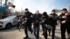 У Києві відбувається марш за права жінок, є затримані (трансляція)