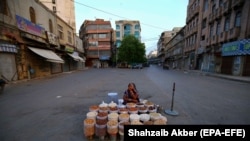 Novi apel uključuje dodatnih devet ugroženih zemalja, među kojima i Pakistan (fotografija iz Karačija, maj 2020)