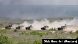 Զորավարժություններ Ուկրաինայում, արխիվ