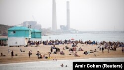 Plaža u Aškelonu, Izrael, april 2021.