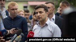 Зеленський: нам необхідна консолідована позиція та координація зусиль усіх правозахисників, представників громадських організацій, волонтерів заради повернення наших полонених додому