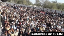 د پرلت ګډونوال