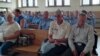 Другі зьлева на пярэднім пляне — пацярпелы Анатоль Глыцюк