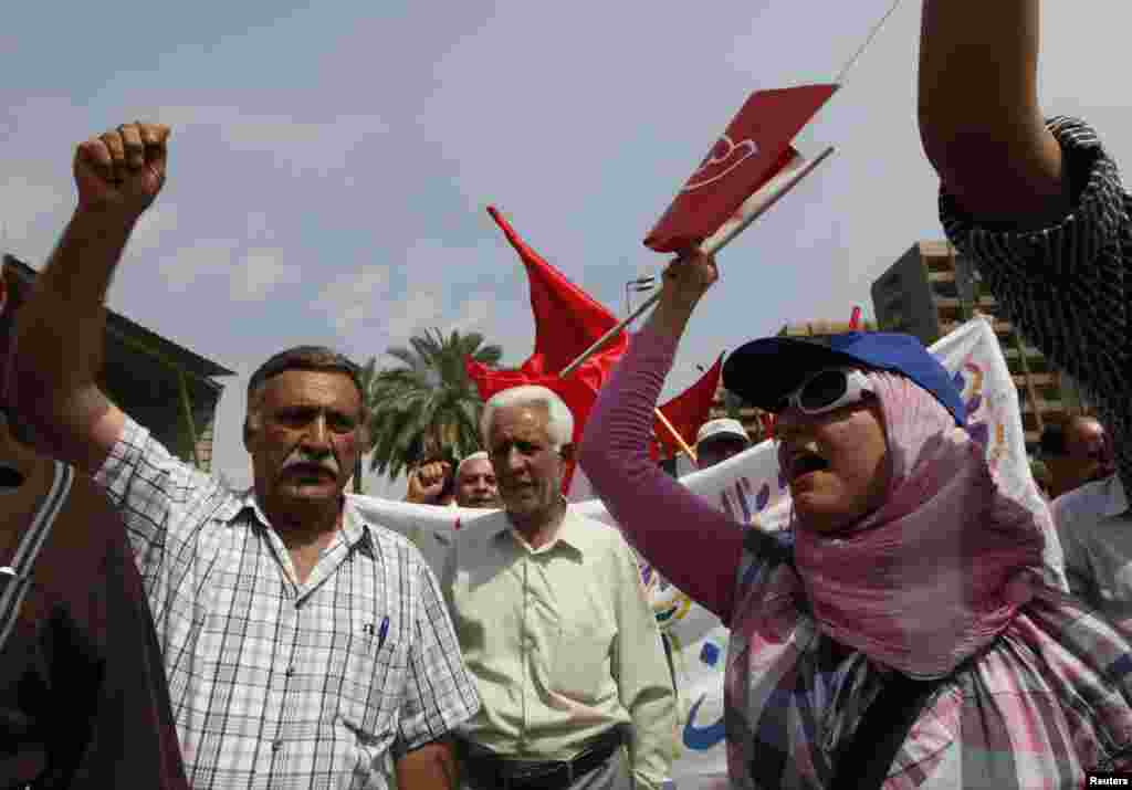 İraq, Bağdad. Kommunist Partiyasının keçirdiyi mitinq. 1 may 2013