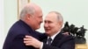  Oficialii militari ruși și belaruși au semnat în mai un pact care prevede ca Moscova să desfășoare arme nucleare tactice în Belarus.