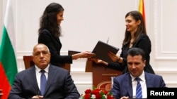 Подписването на договора за приятелство и добросъседство между България и Северна Македония на 1 август 2018 г.
