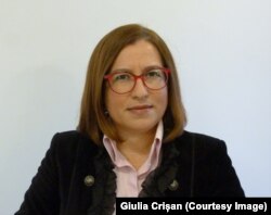 Giulia Crișan, avocată la Asociația ANAIS.