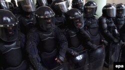 Решение о распространении видеокадров вызвало недоумение и возмущение правозащитников и оппозиции