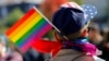 Detalj sa LGBT parade u Prištini 2017. godine